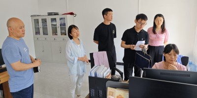 语言学年鉴